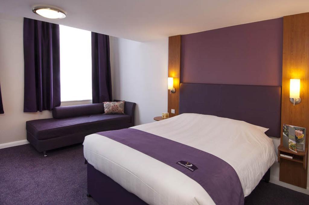 Premier Inn Cardiff Roath Zimmer foto